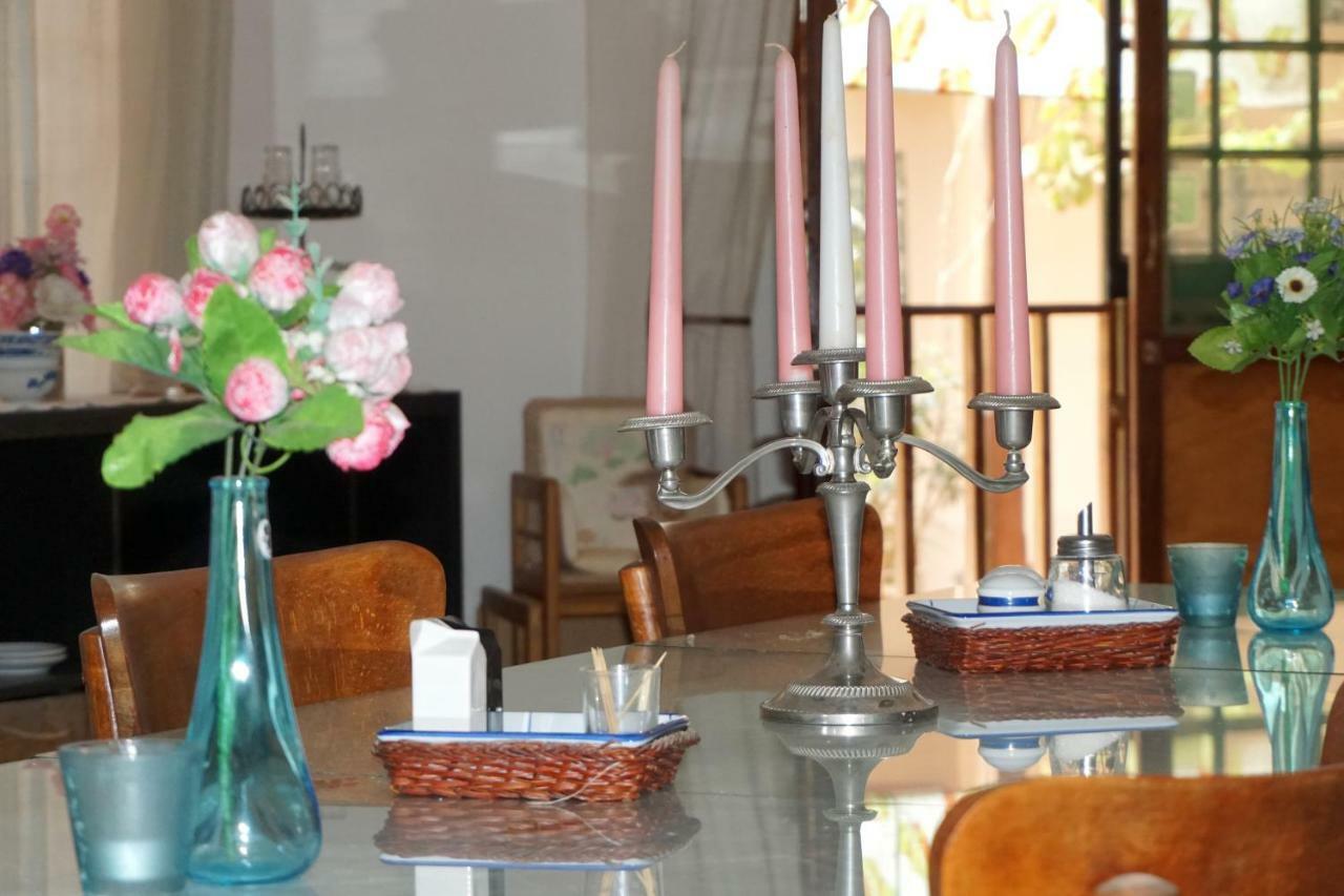 B & B Villa Calliandra Bijilo 外观 照片
