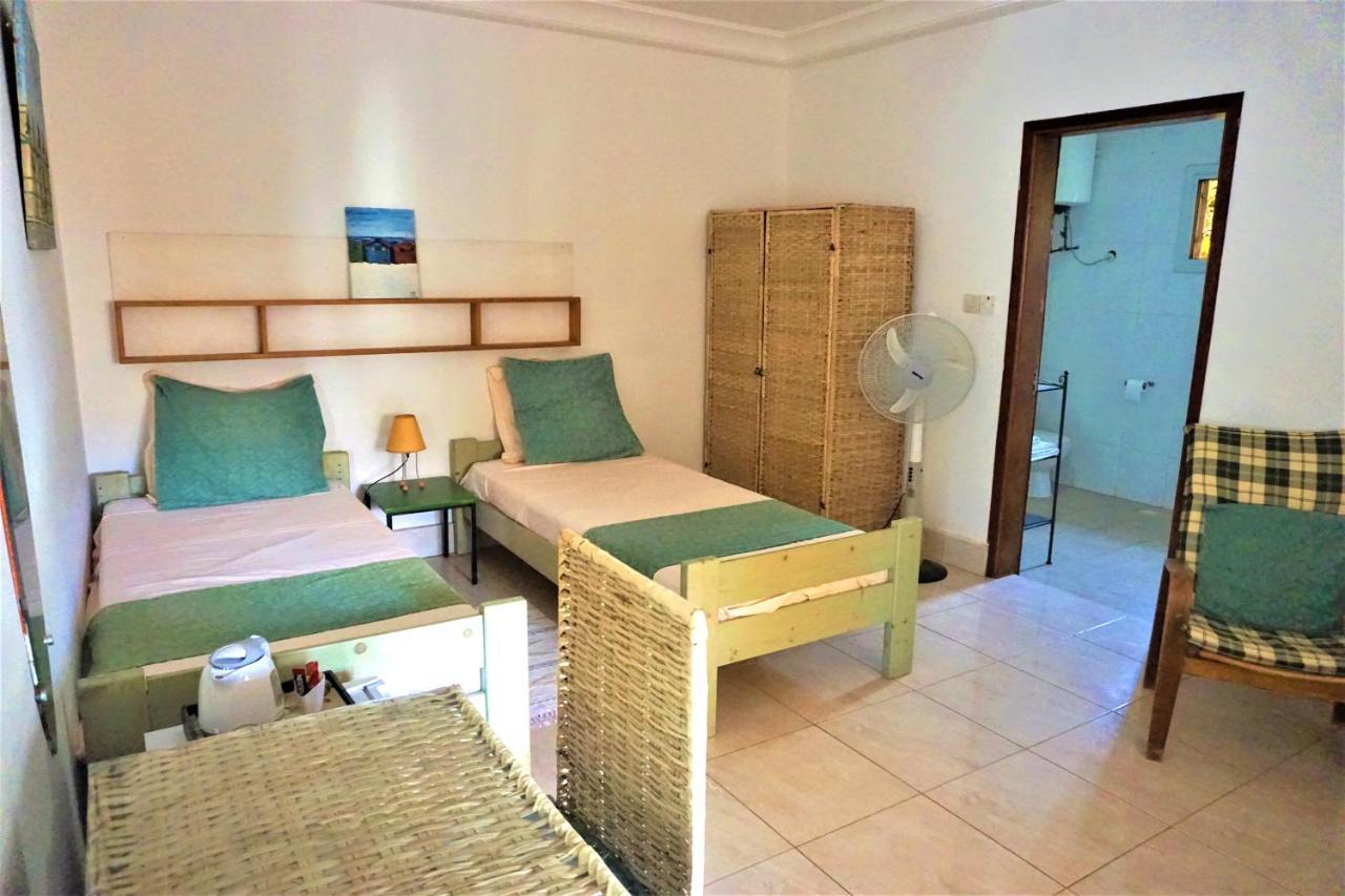 B & B Villa Calliandra Bijilo 外观 照片